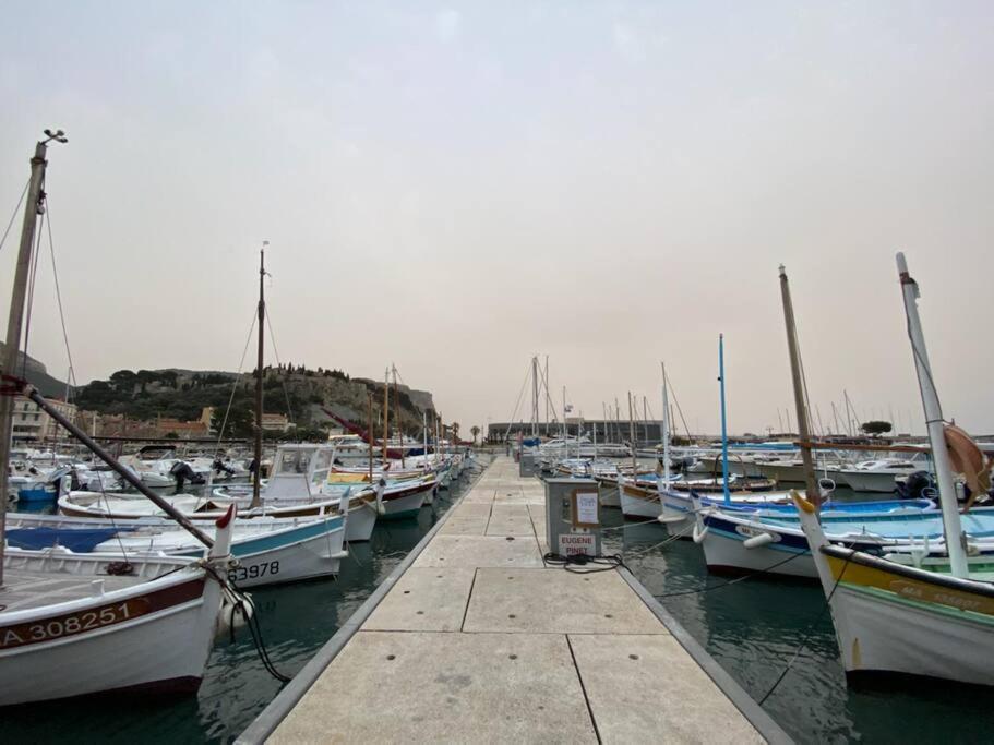 Charmant Studio Au Coeur De Cassis Luaran gambar